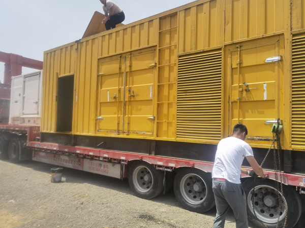 罗平除了负载情况和发动机维护，还有哪些因素会影响 200kw 柴油发电机的油耗？