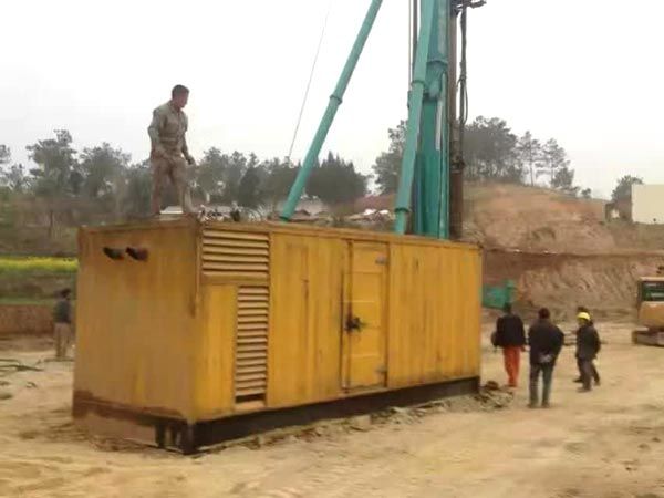 罗平如何判断水冷式机油散热器密封件是否需要更换?